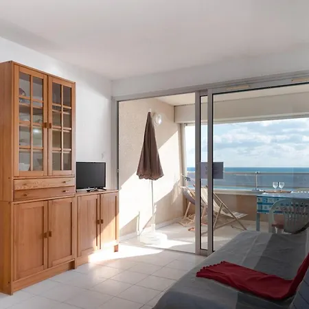 Apartmán + Pour 4, Acces Plage, Parking, Au Lavandou - Fr-1-803-35 Le Lavandou